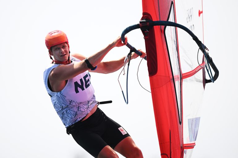 Surfer Luc van Opzeeland spoelt teleurstellend brons weg met zakelijk avontuur: 'Nieuwe challenge'