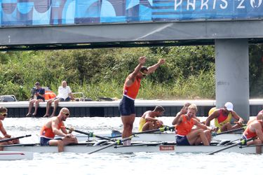 Nieuw roeisucces voor TeamNL: dappere Holland Acht grijpt zilver op Olympische Spelen