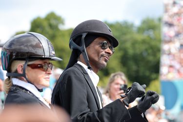 Snoop Dogg steelt de show op Olympische Spelen: wereldberoemde rapper in stijl naar de paardensport