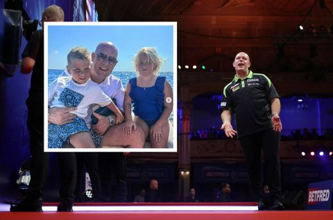 Topdarter Michael van Gerwen beleeft ultieme 'quality time' en laat roerige periode even achter zich