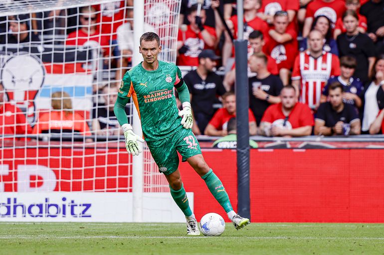 LIVE Johan Cruijff Schaal: Go Ahead Eagles op zoek naar een neiuwe stunt tegen kampioen PSV