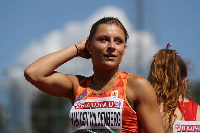 Populair atletiektalent gaat uit haar dak na feestelijk moment: 'Beter dan dit wordt het niet'