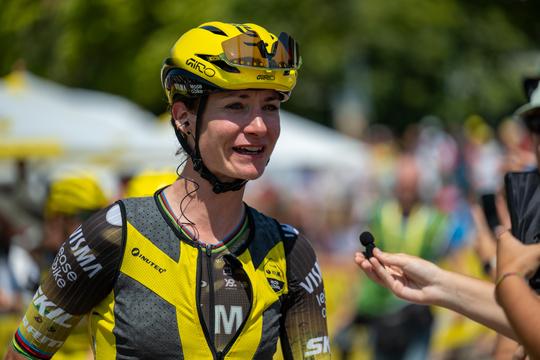 Wielerlegende Marianne Vos (39) openhartig over 'pittige periode': 'Ik weet dat hij dat zou willen'
