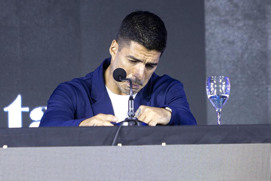 Emotionele Luis Suárez zet punt achter bizarre interlandloopbaan: 'Dat ...