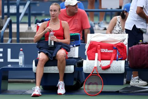 Toptennisster Anastasia Potapova bereikt derde ronde US Open en staat pikante ontmoeting te wachten