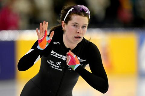 Oud-topschaatsster Dione Voskamp (29) openhartig over opvallende carrièreswitch: 'Of ik het nog mis?'