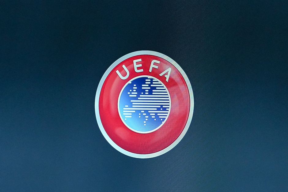 'Er staan belangrijke regels op het spel': voetbalwereld wacht gespannen af op mogelijk baanbrekende uitspraak