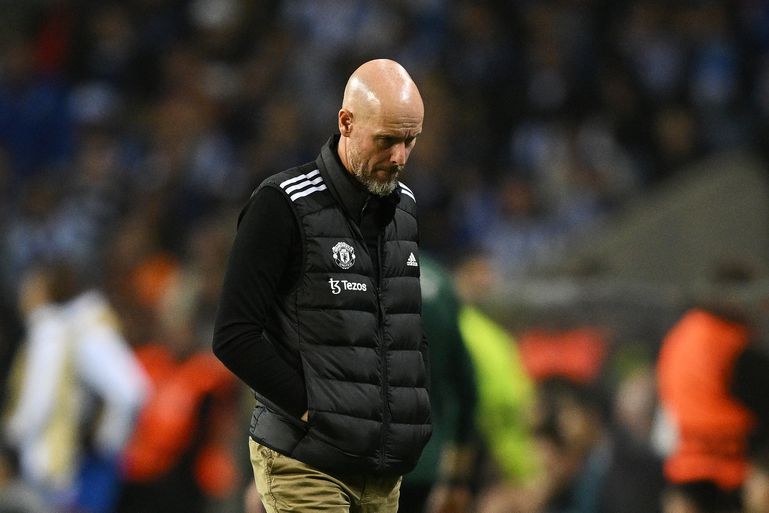 Erik ten Hag ziet Manchester United in extremis ontsnappen aan nieuwe nederlaag na totale ineenstorting