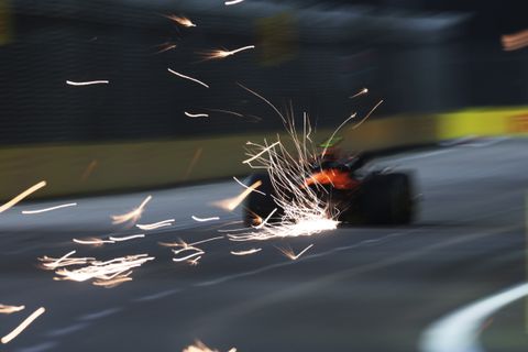 Chaos in tweede vrije training Singapore: Lando Norris in de muur en rode vlag door oud-teamgenoot Max Verstappen