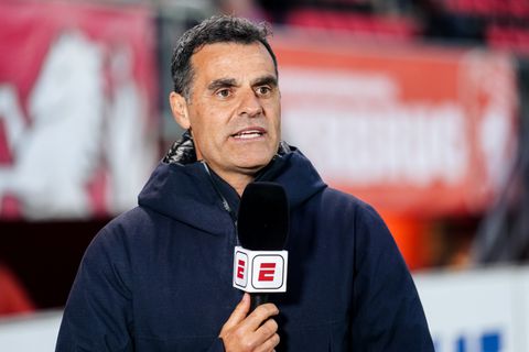 Analist Kenneth Perez fileert Nederlandse clubs in Europa: 'We zijn het lachertje, het is genânt'