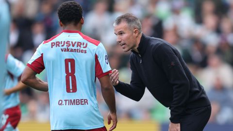 Voormalig Feyenoord-directeur keihard na 'één van de grootste blunders' Robin van Persie: 'Topclub-onwaardig'