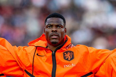 Denzel Dumfries grapt over bijzonder moment in Nederlands elftal: 'Nou, nu je het zegt...'