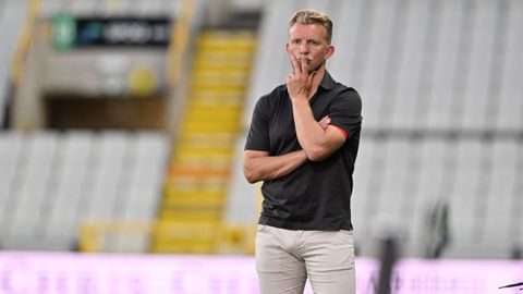 Beerschot van Dirk Kuijt spreekt berichtgeving over transferprobleem tegen: 'Maandag opgeheven'