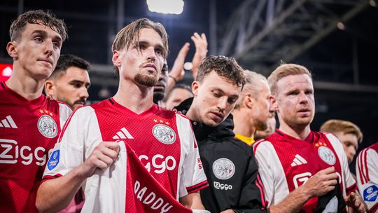 Gevallen topclub Ajax flink gefileerd: 'Grappig dat clubs nog steeds zoveel respect hebben'