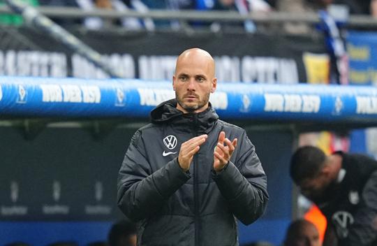 Clubleiding Wolfsburg hakt knoop door over toekomst Simonis: 'Kunnen zeggen wat volgende stap is'