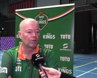 Raymond van Barneveld ziet kans op WK darts: 'Dat blijf ik altijd tegen mezelf zeggen'