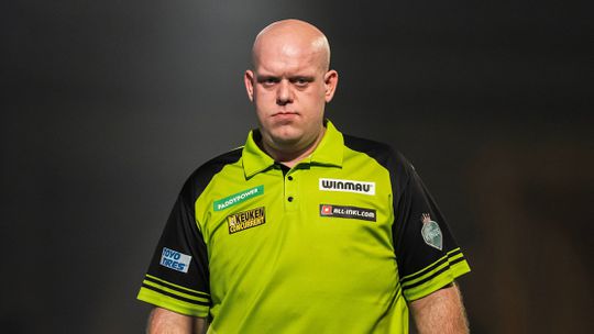 'Beroerde' Michael van Gerwen gooit het roer om voor WK darts: 'Dat deden we voorheen niet'