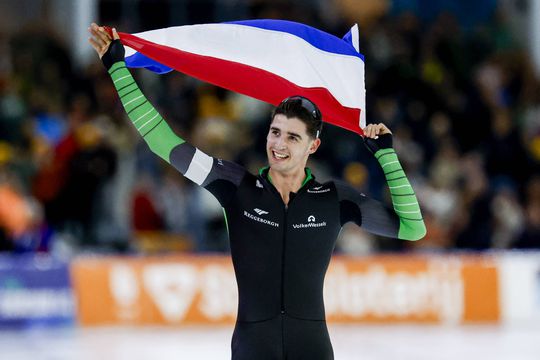 'Knappie' Jenning de Boo krijgt complimenten van topschaatser richting World Cup Heerenveen
