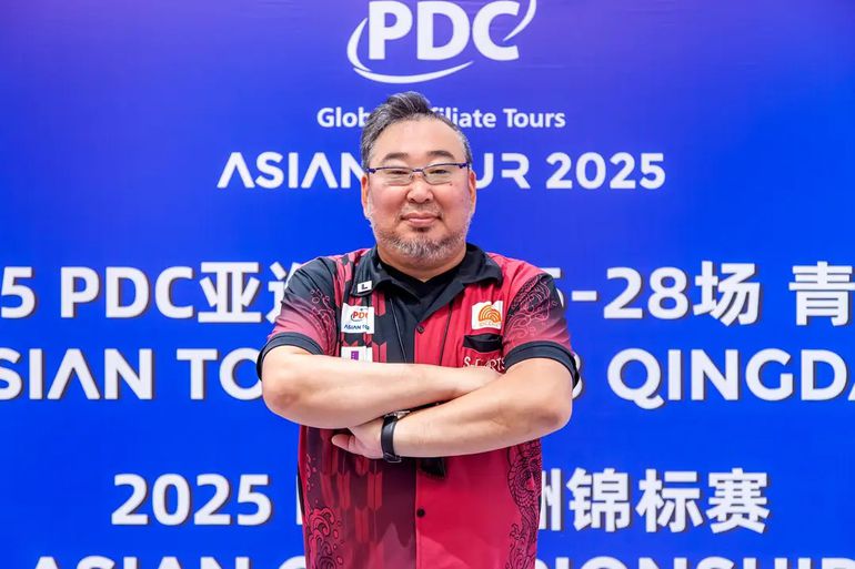 Onderzoek naar onbekende tegenstander Michael van Gerwen op WK darts: 'Mooi voor die man'