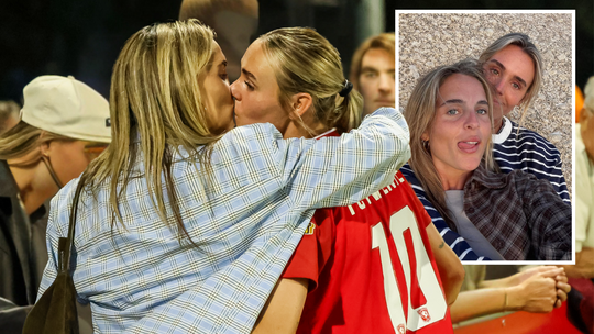 Verliefd topsportkoppel Jill Roord en Pien Sanders laat harten smelten op vakantie