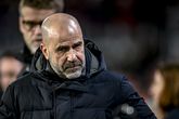 Peter Bosz bijt van zich af na recordnederlaag PSV: 'Ook dan hadden we geen ander resultaat behaald'