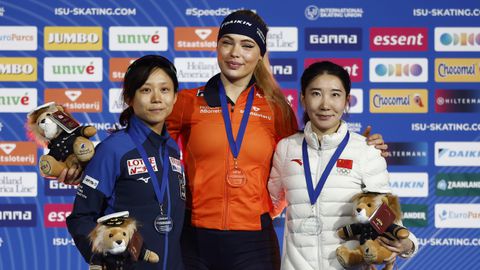 Deze bedragen kunnen Joy Beune, Jutta Leerdam en andere Nederlandse schaatsers aan extra geld verdienen bij WK afstanden