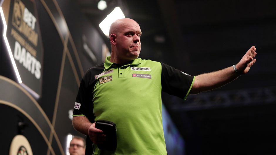 Lange weg te gaan voor topdarter Michael van Gerwen: 'Alles wat hij heeft afgebroken...'