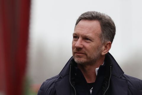 'Weer onrust bij team Max Verstappen na nieuwe rechtszaak, Engelse media moeten zwijgen'