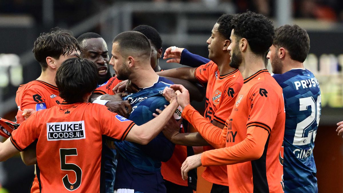 Onherkenbaar Feyenoord denkt te veel aan Klassieker en verslikt zich in Volendam