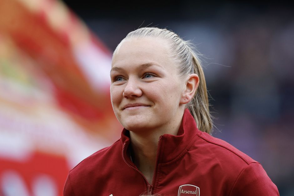 Geen hartproblemen vastgesteld bij Frida Maanum, die tegen Chelsea in elkaar zakte