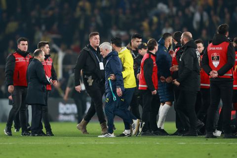 Jiu-jitsu-meester Robert Maaskant waarschuwt oncollegiale José Mourinho na 'belachelijke' actie