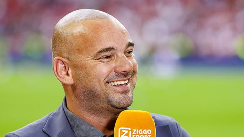 Ex-topvoetballer Wesley Sneijder wordt vierkant uitgelachen: 'Als je niet groot bent, moet je slim zijn'