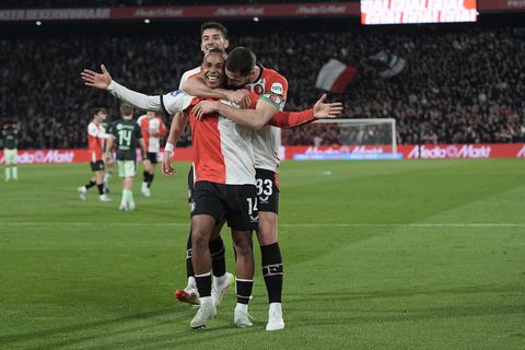 Speculatie over transferwaarde 'beste speler Eredivisie': 'Dat is zo'n beetje de Feyenoord-waarde'