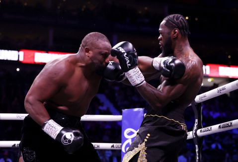Zwaargewicht Deontay Wilder wint boksoorlog: thuisfavoriet Derek Chisora gaat direct met pensioen