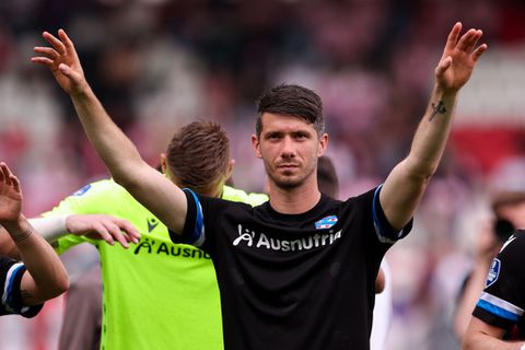 Nederlandse profvoetballer openhartig over leven in oorlogssituatie Midden-Oosten: 'Is een soort trauma'