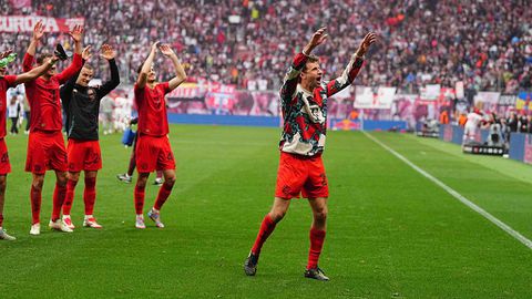 Voormalig wereldkampioen onthult opmerkelijke transfer Thomas Müller: 'Ik weet het van zijn buren'