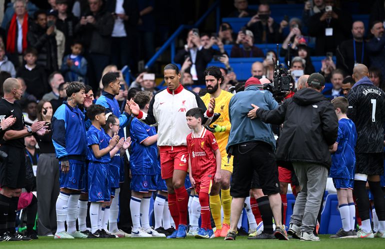 'Ze verdienen het respect': Chelsea houdt vast aan 'ongeschreven traditie' tegen kampioen Liverpool