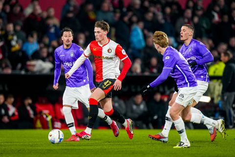 Robin van Persie looft doorbrekend talent bij Feyenoord: 'Daar is hij een voorbeeld van'