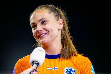 Balende Lieke Martens in tranen bij afscheid: 'Dit is wel zuur'