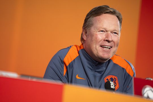 Vlijmscherpe bondscoach Ronald Koeman ontvangt compliment voor ludieke actie: 'Een leuk gebbetje'