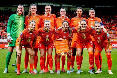 Oranje Leeuwinnen naar loodzwaar EK vrouwenvoetbal: het programma, de stand en tv-gids