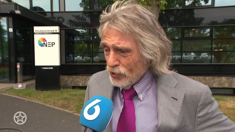 Belletje van SBS zelf haalde Johan Derksen uit zijn vakantie: 'Ik verveel me dood'