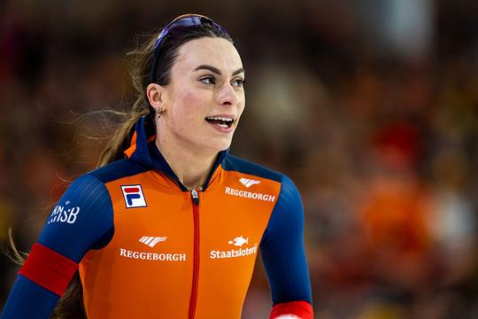 Schaatstopper Femke Kok moet ‘duizendmiljoen’ keuzes maken: 'Ik ben benieuwd hoe ze het gaat vinden'