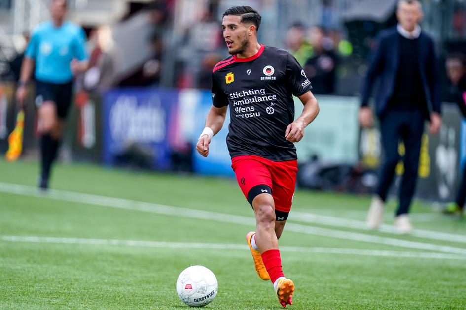 'PSV heeft eindelijk beet: Eindhovenaren betalen recordbedrag aan ...