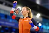 Topschaatsster Jutta Leerdam betrekt coach in 'grappige' video: 'Ik ben tenminste knap'