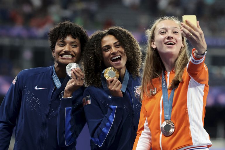 Grote rivale van topatlete Femke Bol geeft waarschuwing: 'Misschien kom ik nooit terug'