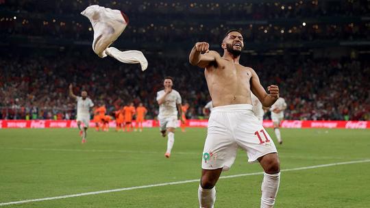 PSV'er (24) deelt bijzonder appcontact met Oranje-beul Ismael Saibari: 'Laat me niet voor niets wakker zijn'