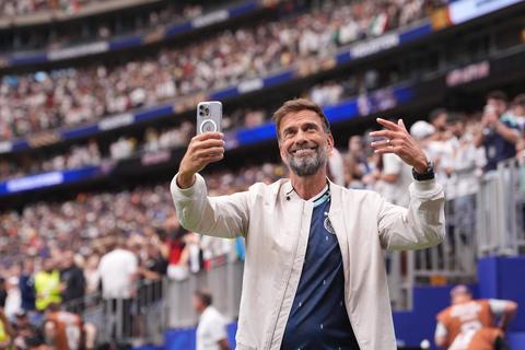 'Voorganger Arne Slot bij Liverpool op weg naar nieuwe uitdaging in thuisland'