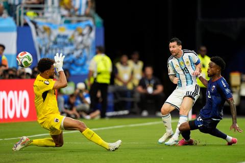 Speelschema knock-outfase WK voetbal: Messi en Argentinië treffen Mo Salah, Colombia pakt laatste ticket