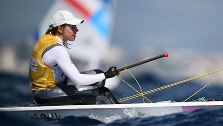 Marit Bouwmeester nóg ruimer aan kop bij olympische zeilwedstrijd na 'wisselende' dag